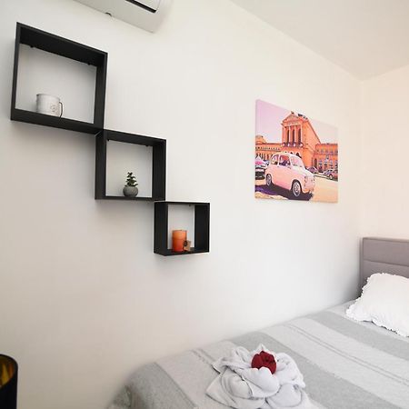 Gretanola Studio In Zagreb, Parking, Self Check-In Luaran gambar