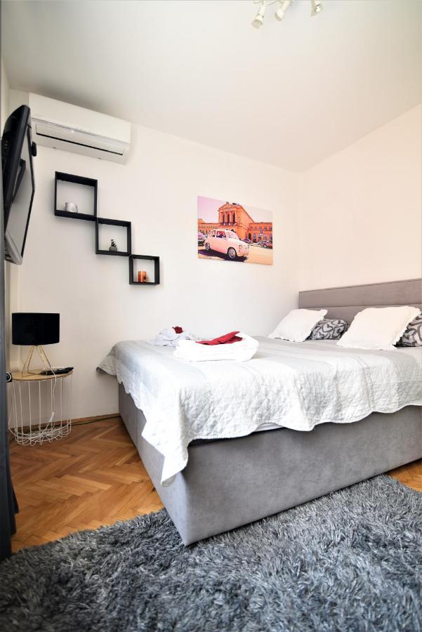 Gretanola Studio In Zagreb, Parking, Self Check-In Luaran gambar